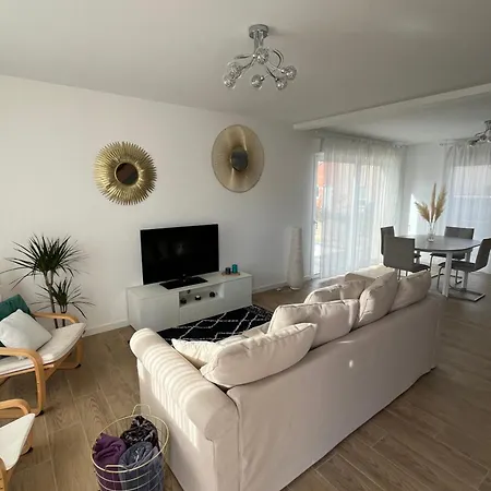 Superbe Maison Avec Jardin * Bezannes