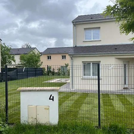 Superbe Maison Avec Jardin *